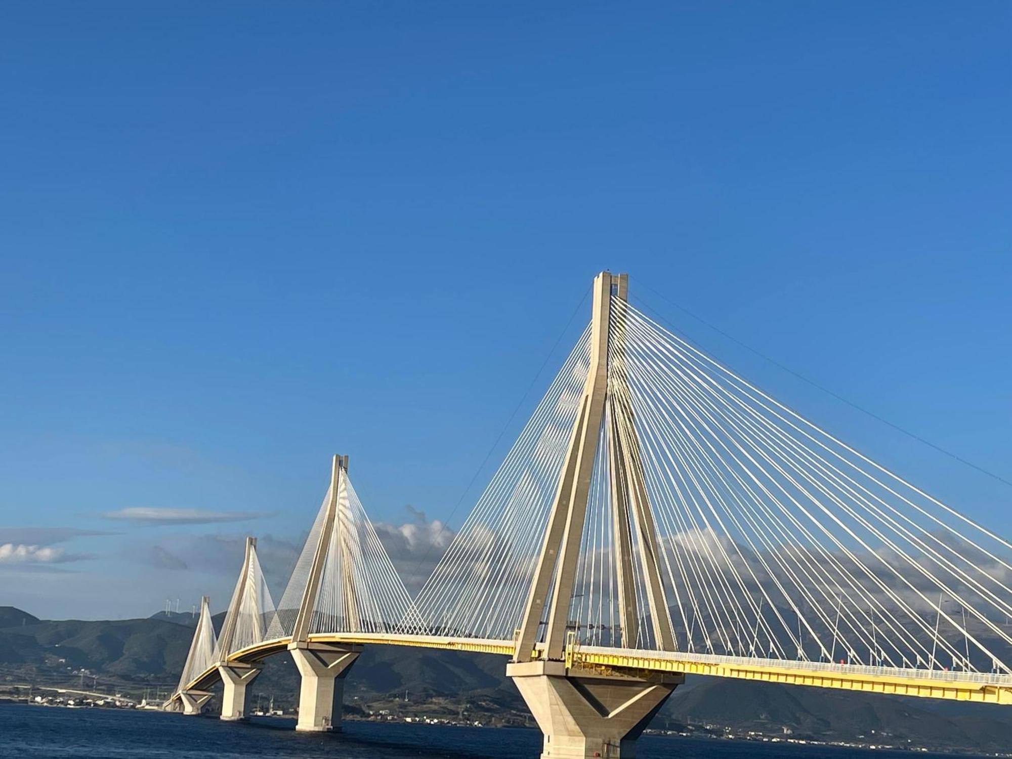Sea View Apartment Patras Luaran gambar