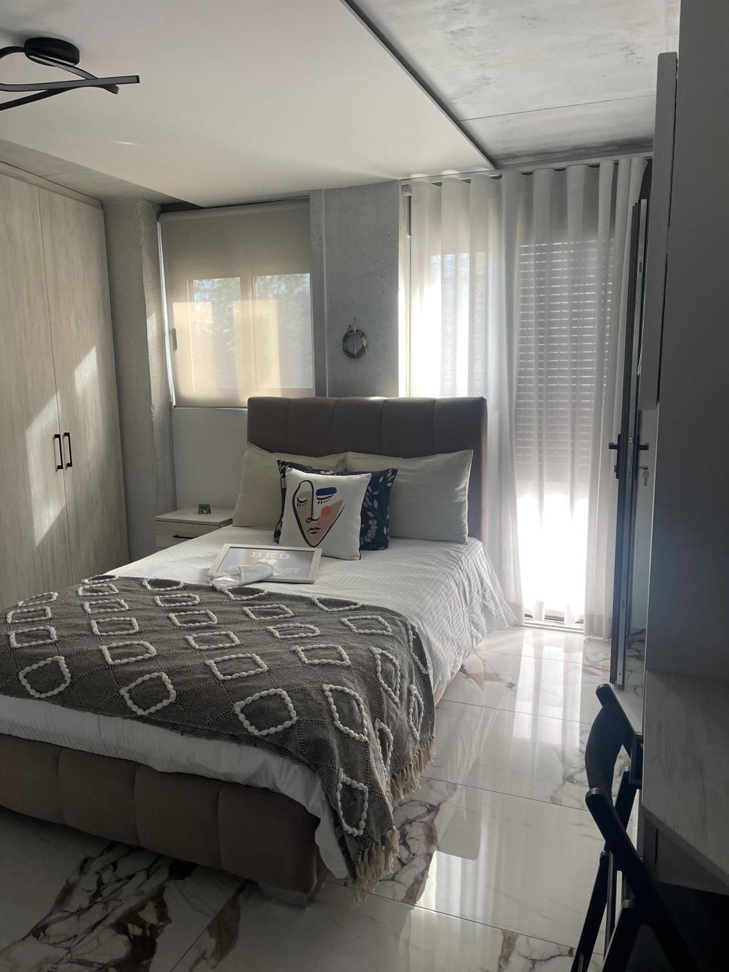 Sea View Apartment Patras Luaran gambar